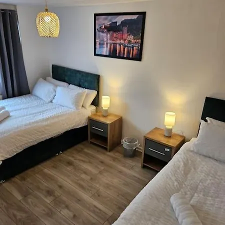 Classic Holiday home Birmingham